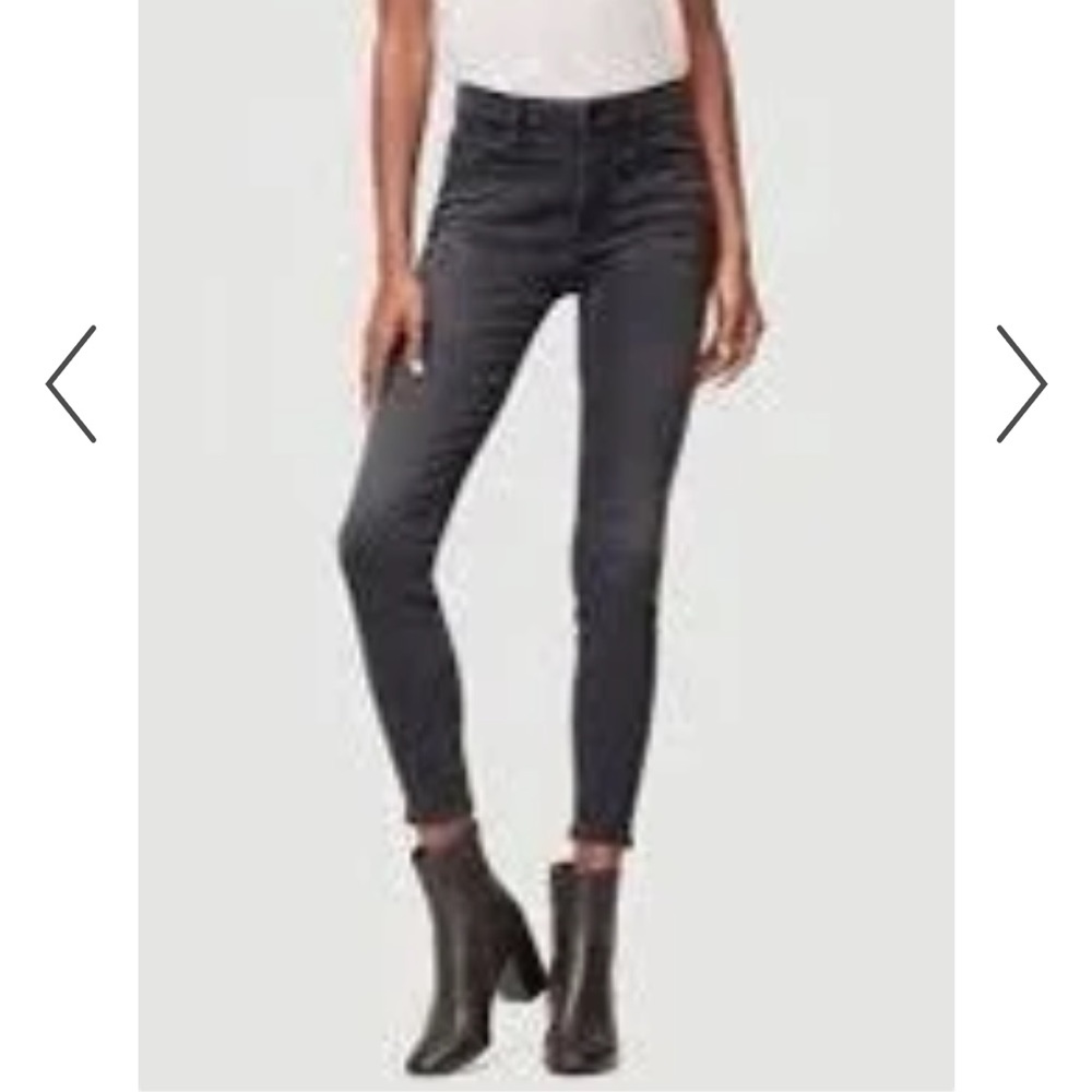 FRAME Le High Skinny Crop in Zepplin (Smokey gray color)